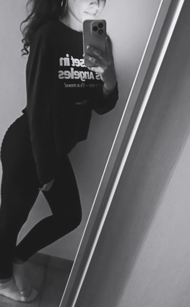 625752083: Chica busca chico en Málaga