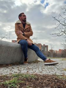 614288281: Chico busca chica en Madrid