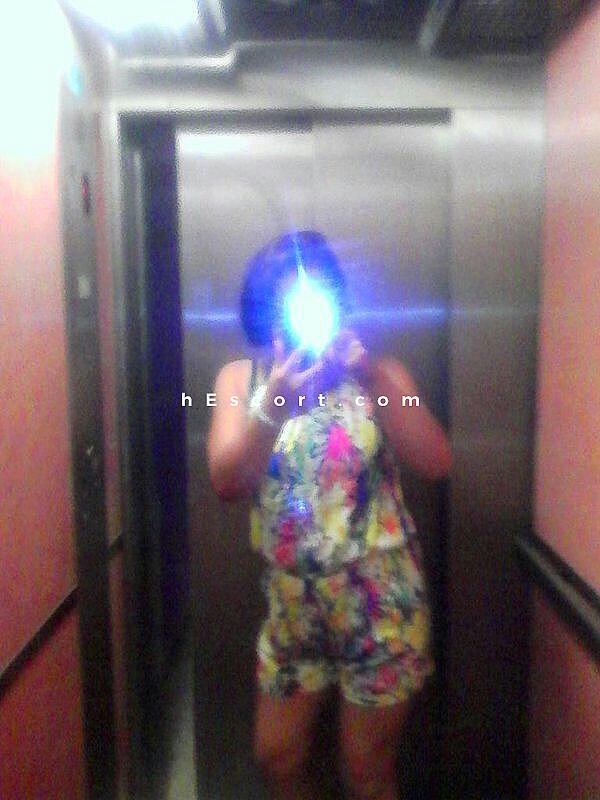 654748074: Transexual en Valencia