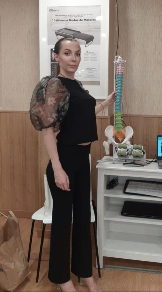 667756310: Chica busca chico en Madrid