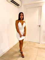 697624169: Chica busca chico en Málaga