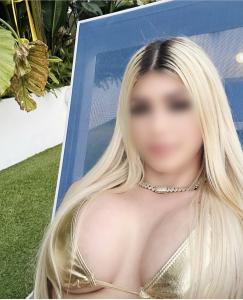 605897279: Chica busca chico en Navarra