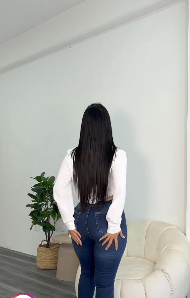 742098495: Chica busca chico en Almería