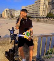 602575055: Chico busca chica en La Coruña