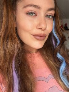 676650201: Chica busca chico en Madrid