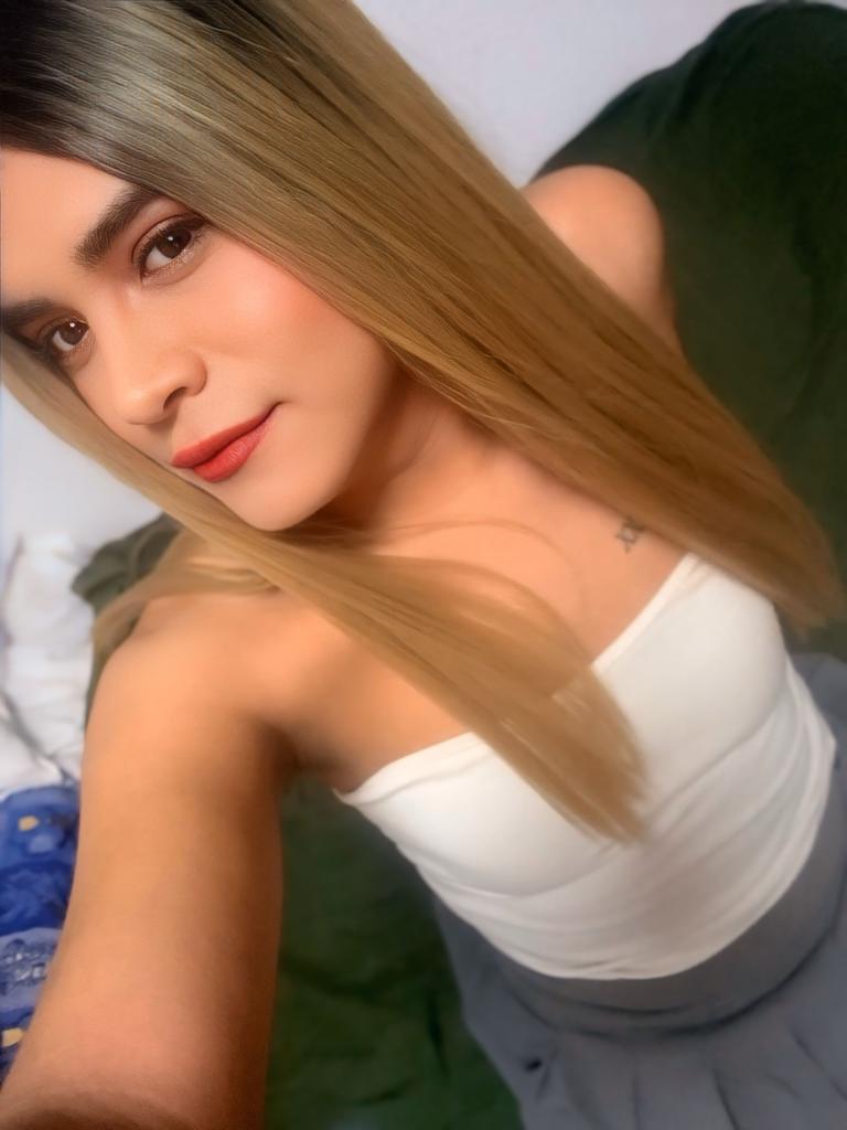 654274798: Travesti en Valencia