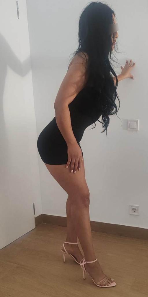 641909608: Chica busca chico en Madrid