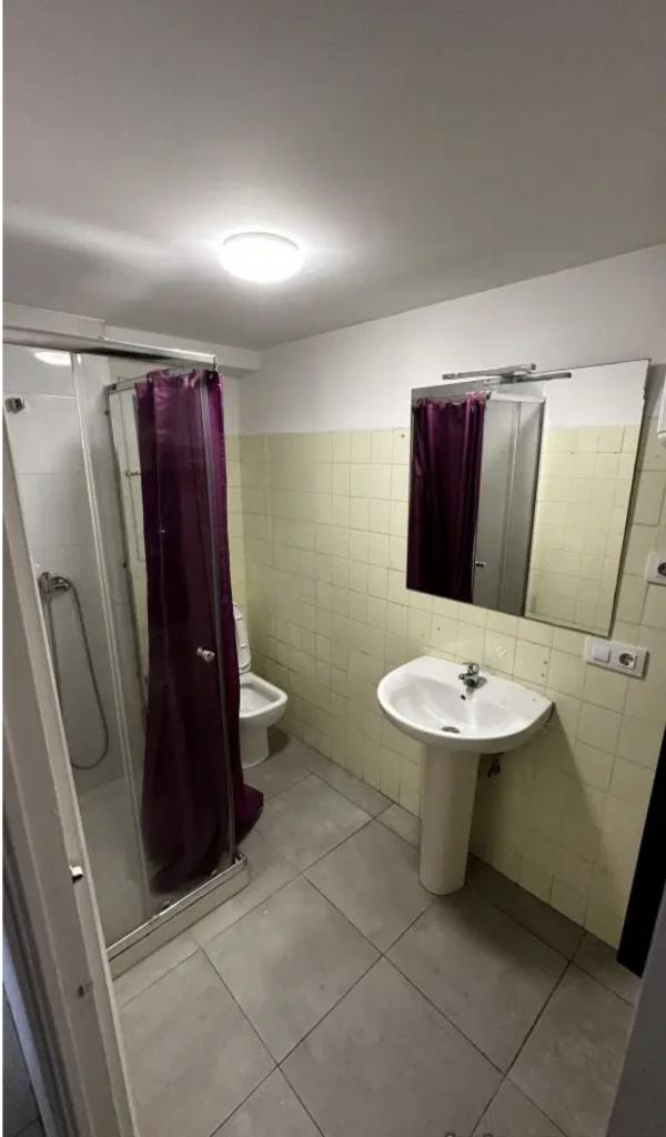 681971052:  en Cádiz