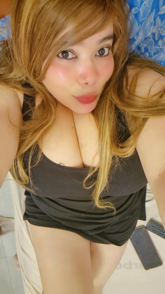 624414295: Chica busca chico en Barcelona