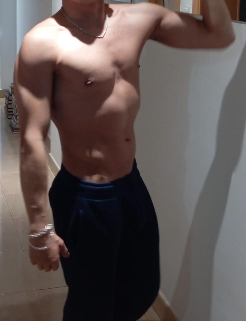 Chico busca chica en Murcia: 