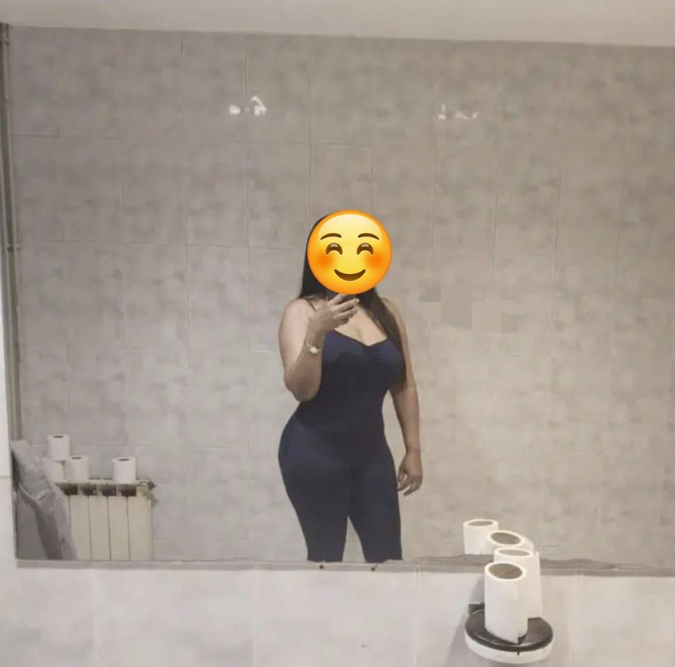 672562367: Chica busca chico en Orense