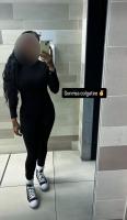 637109642: Chica busca chico en Sevilla