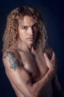 641120323: Chico busca chica en Madrid