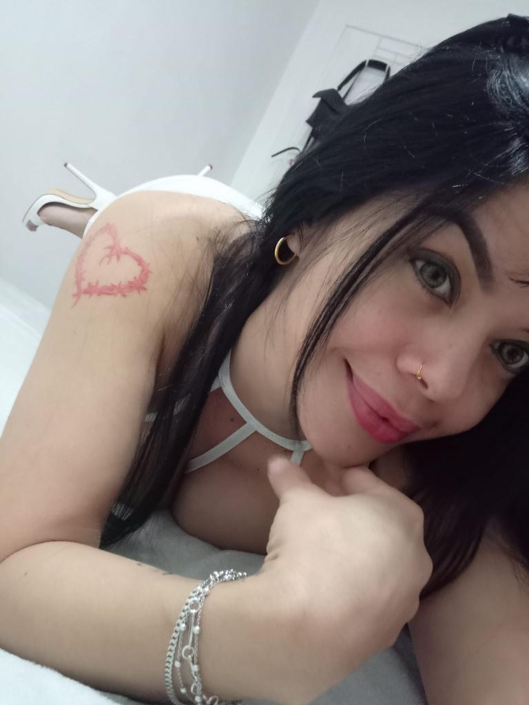 677593134: Chica busca chico en Toledo