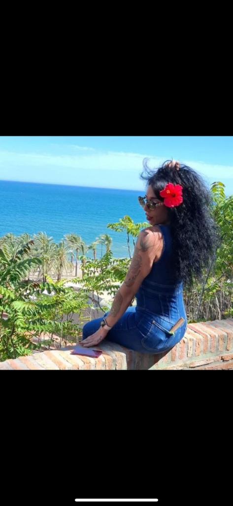 614801687: Transexual en Barcelona