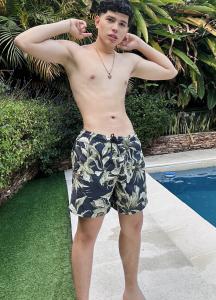 612276125: Chico busca chica en Valencia