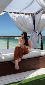 610629972: Chica busca chico en Lugo