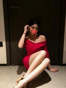 688001824: Chica busca chico en Barcelona