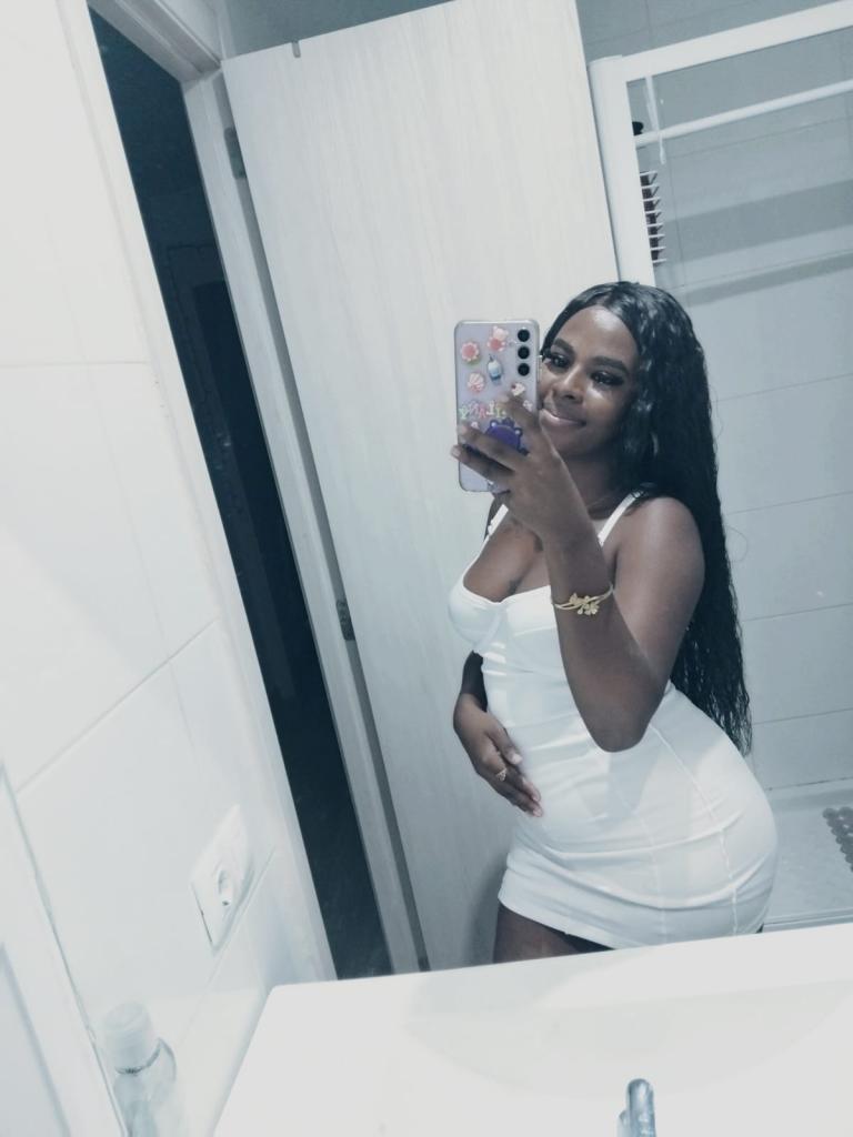 Chica busca chico en Barcelona: 