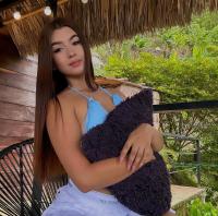 654143716: Chica busca chico en Navarra