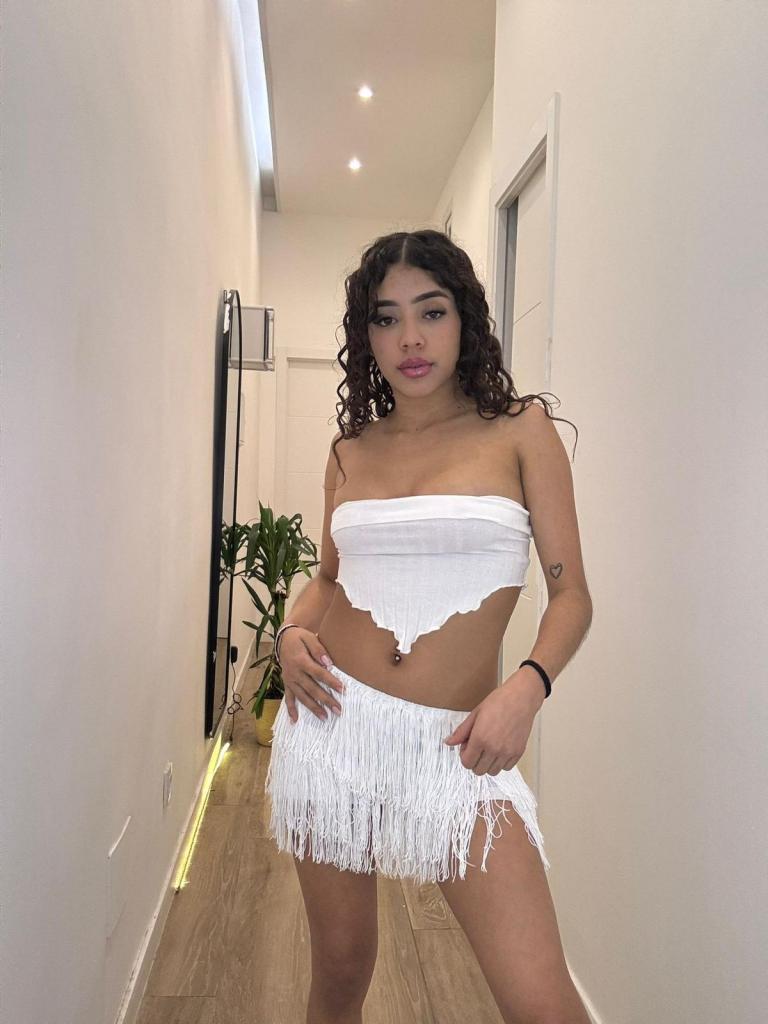 Chica busca chico en Barcelona: 