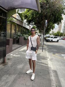 631965152: Chico busca chica en Alicante