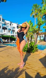 605369160: Transexual en Zaragoza