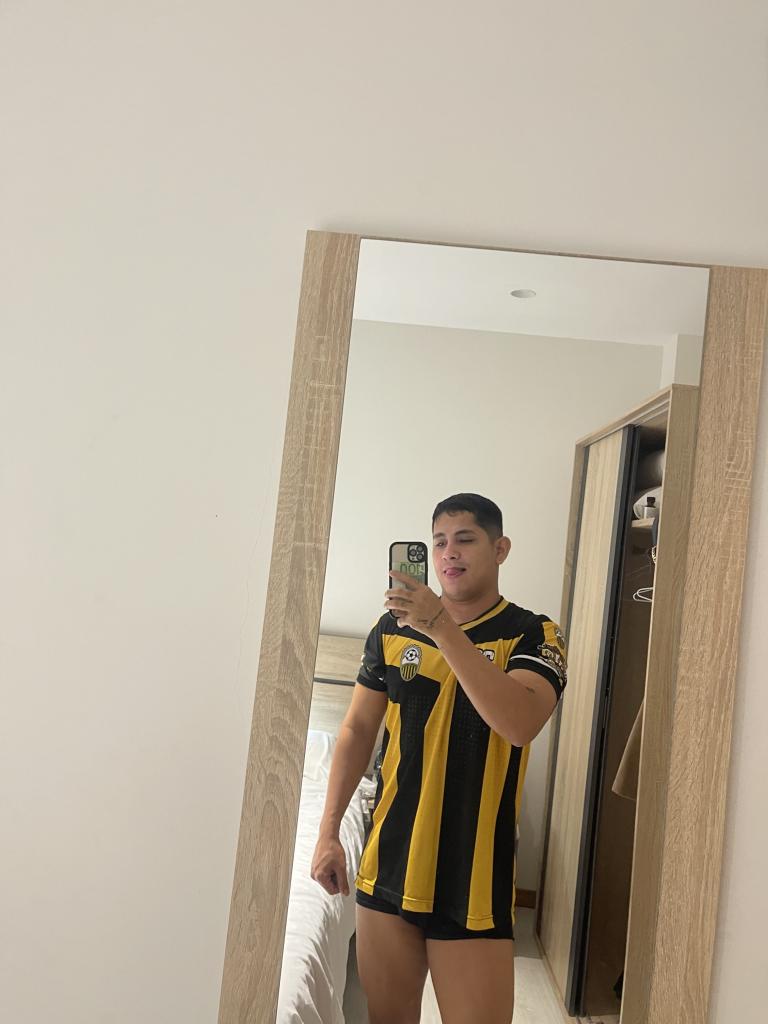 613637662: Chico busca chica en Almería