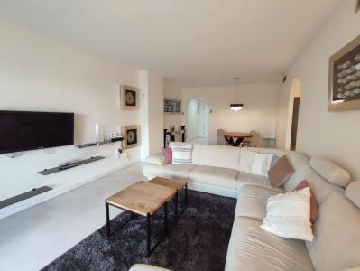 613838609:  en Málaga