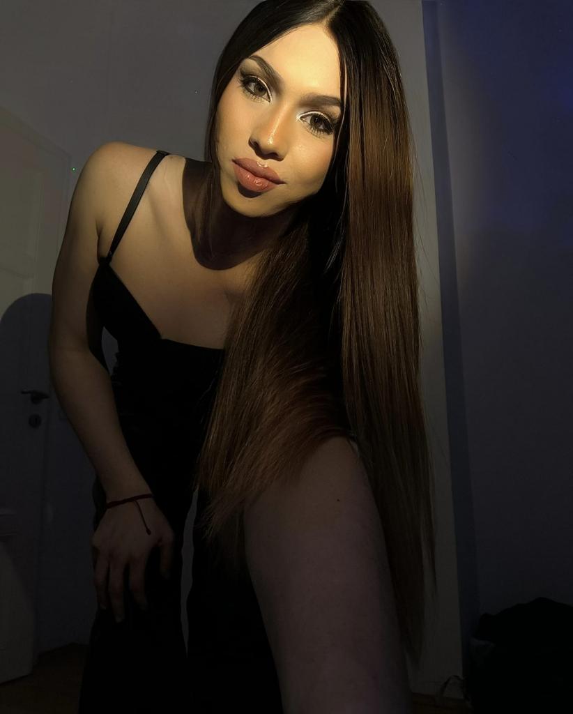 692861247: Transexual en Murcia