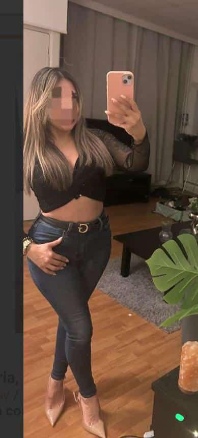 722456016: Chica busca chico en La Coruña