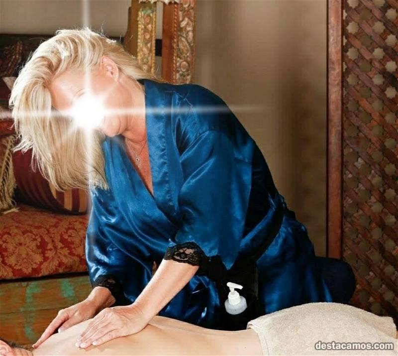 Chica busca chico en Almería: 