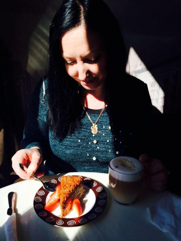 Chica busca chico en Almería: 