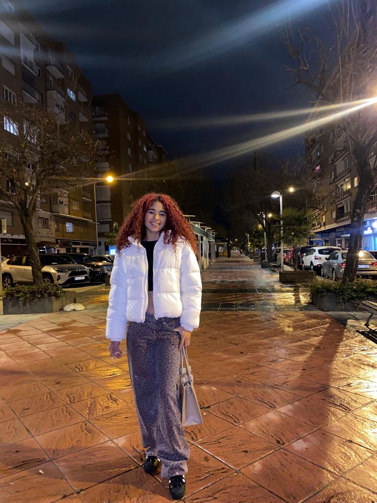 Chica busca chico en Madrid: 