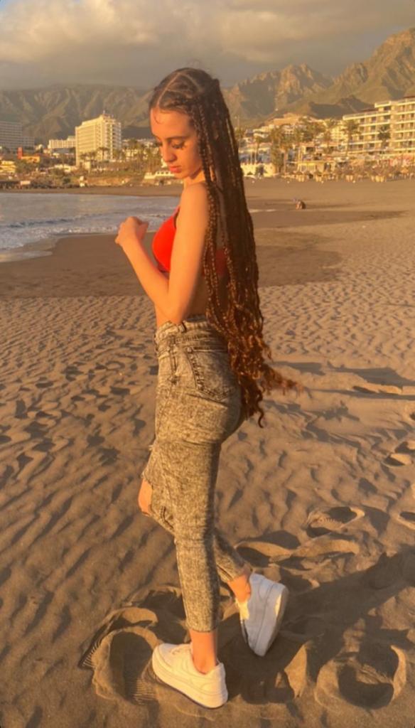 Chica busca chico en Tenerife: 