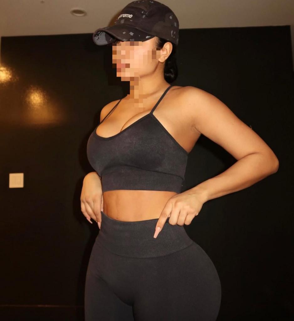 Chica busca chico en Cádiz: 