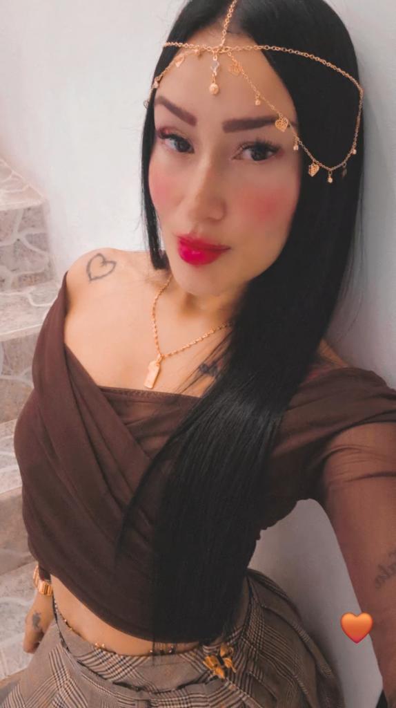 613506245: Chica busca chico en Zaragoza