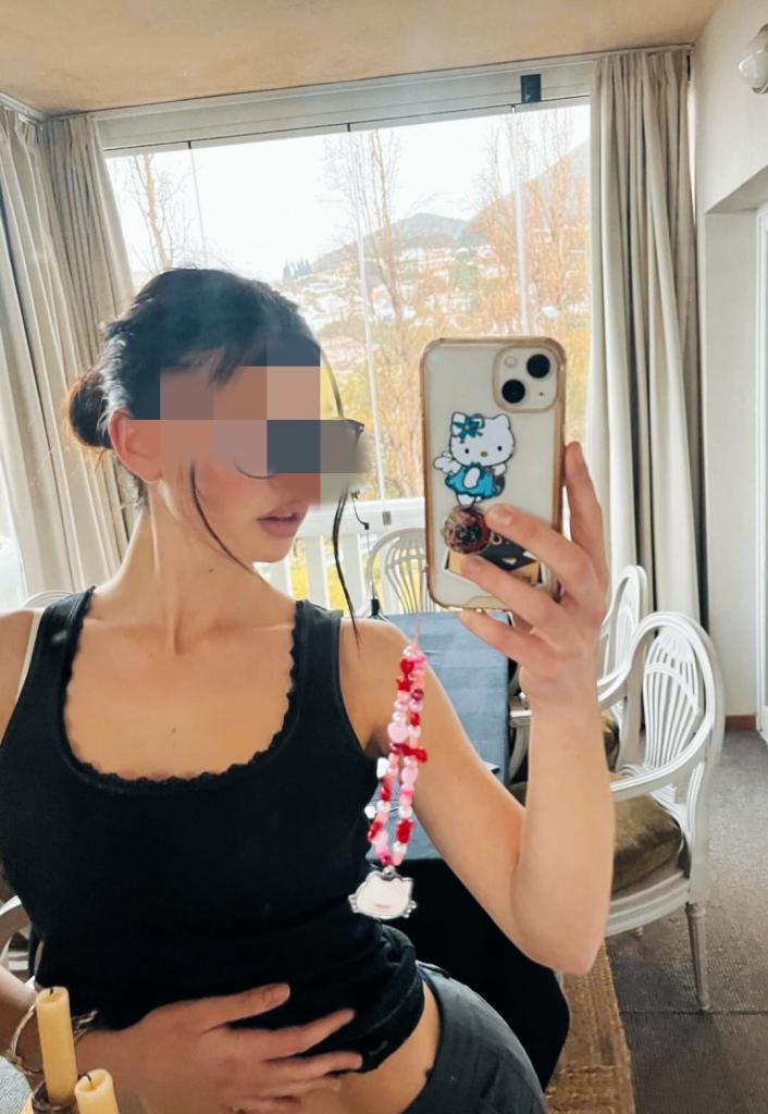 697701655: Chica busca chico en Lugo