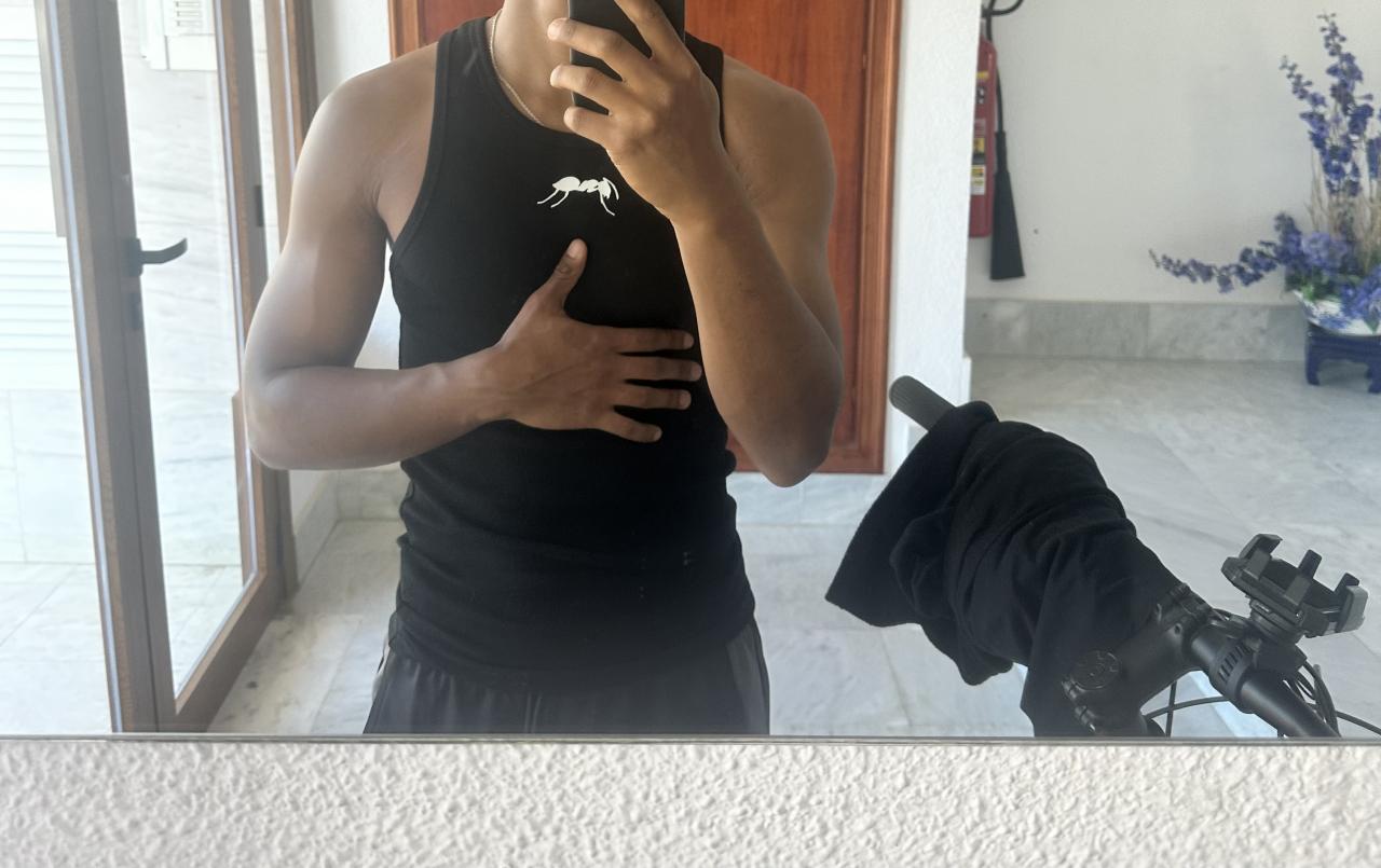 Chico busca chica en Ibiza: 