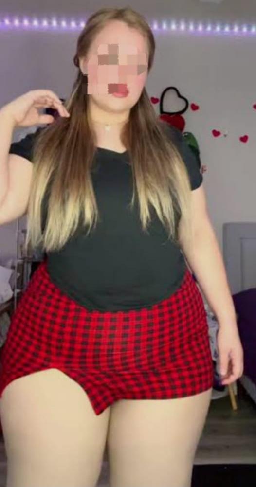 664467123: Chica busca chico en Tarragona