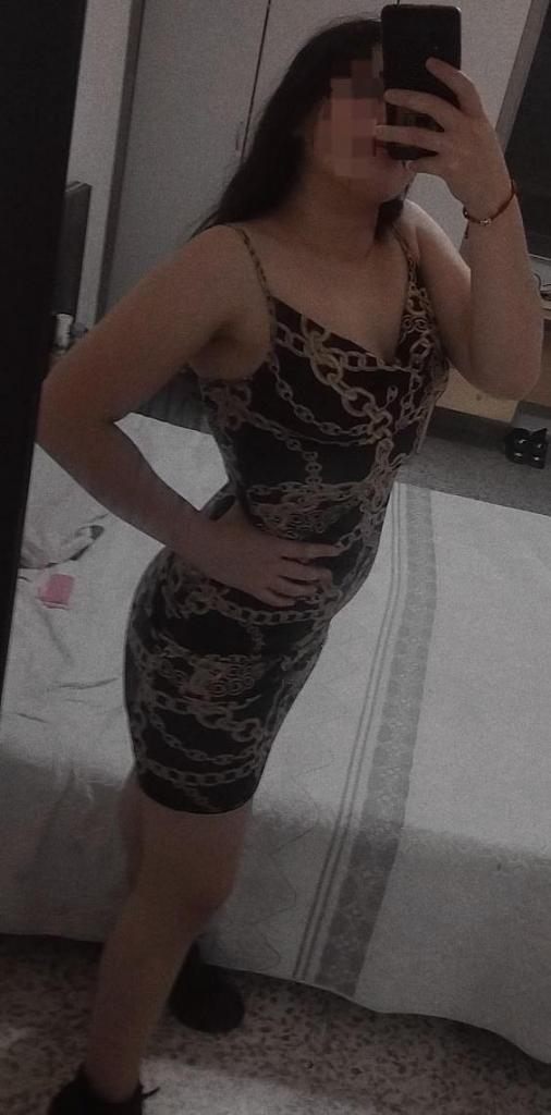 Chica busca chico en Granada: 