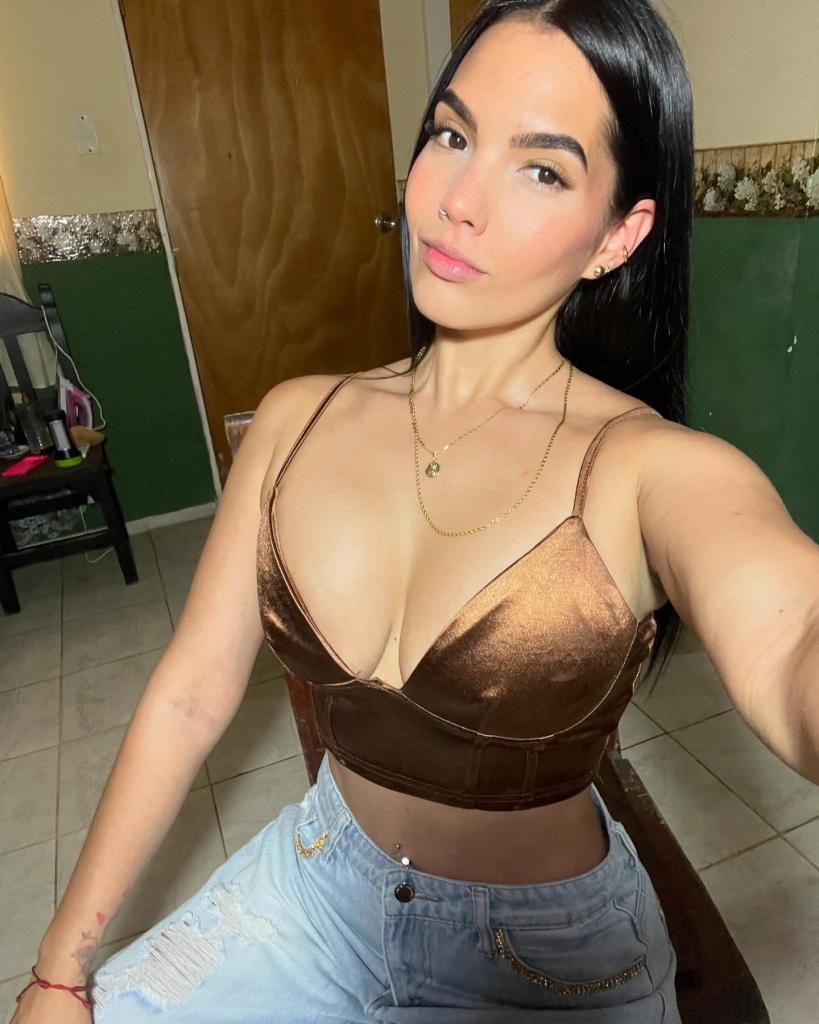 Chica busca chico en La Coruña: 