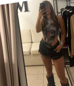 640987325: Chica busca chico en Murcia