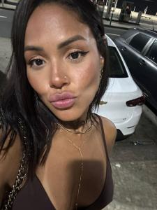 614882284: Chica busca chico en Mallorca