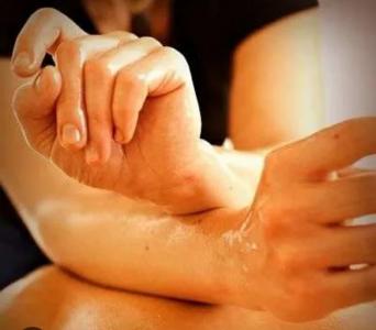 632101457: Chica busca chico en Pontevedra