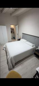 614506240:  en León