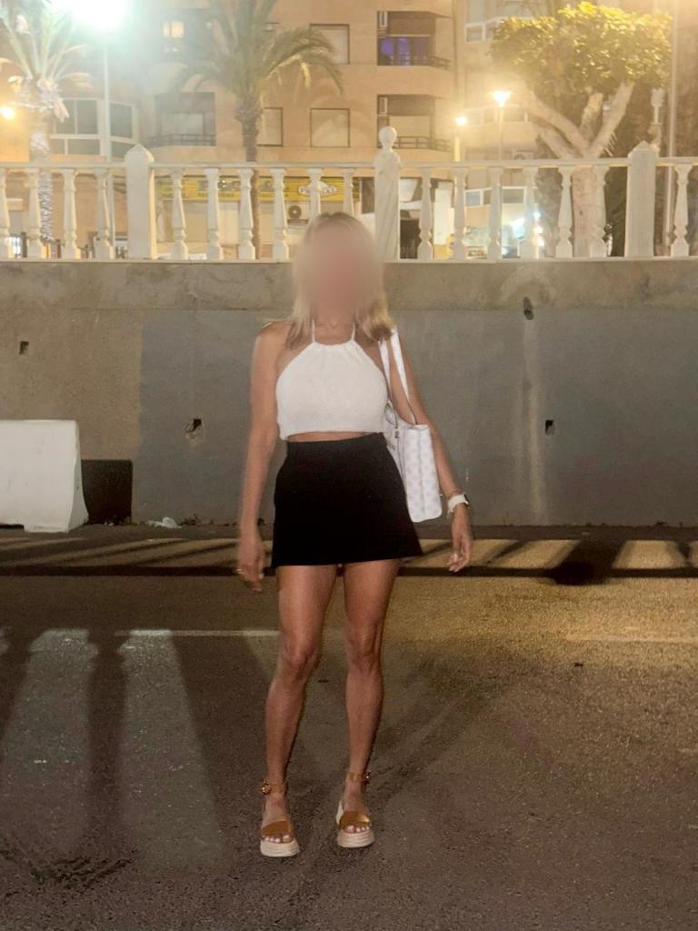 614821968: Chica busca chico en Málaga