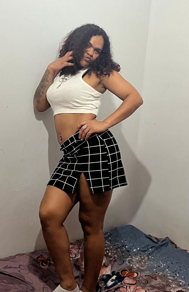 621046474: Chica busca chico en Valencia