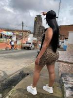 607215576: Chica busca chico en Tarragona