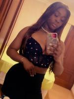 603313895: Chica busca chico en Sevilla